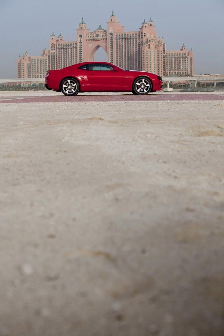  Chevrolet Camaro 2010 года  (фото 33 из 370)